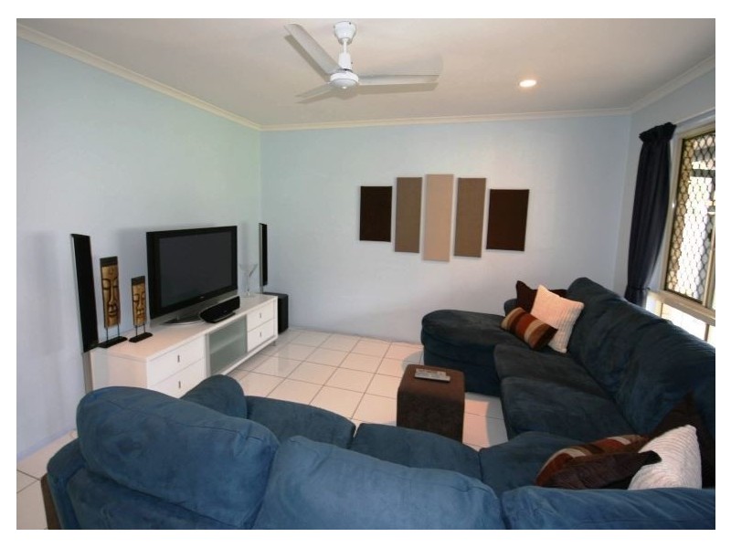 4 Catherine Cres, Jubilee Pocket QLD 4802