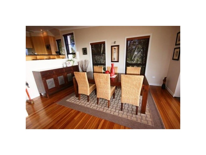 17 woodwark crescent, Cannonvale QLD 4802