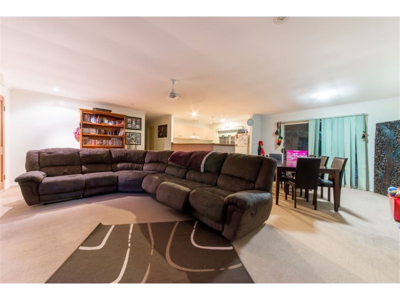 25 Sandpiper Crescent, Jubilee Pocket QLD 4802