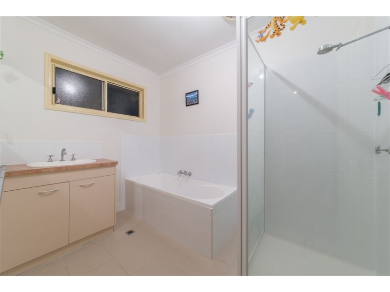 25 Sandpiper Crescent, Jubilee Pocket QLD 4802