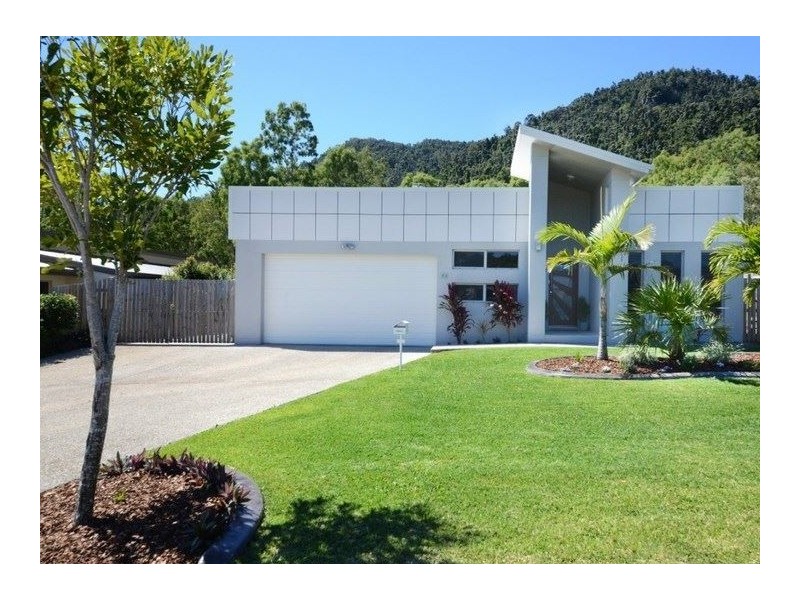 33 Endeavour Circuit, Cannonvale QLD 4802