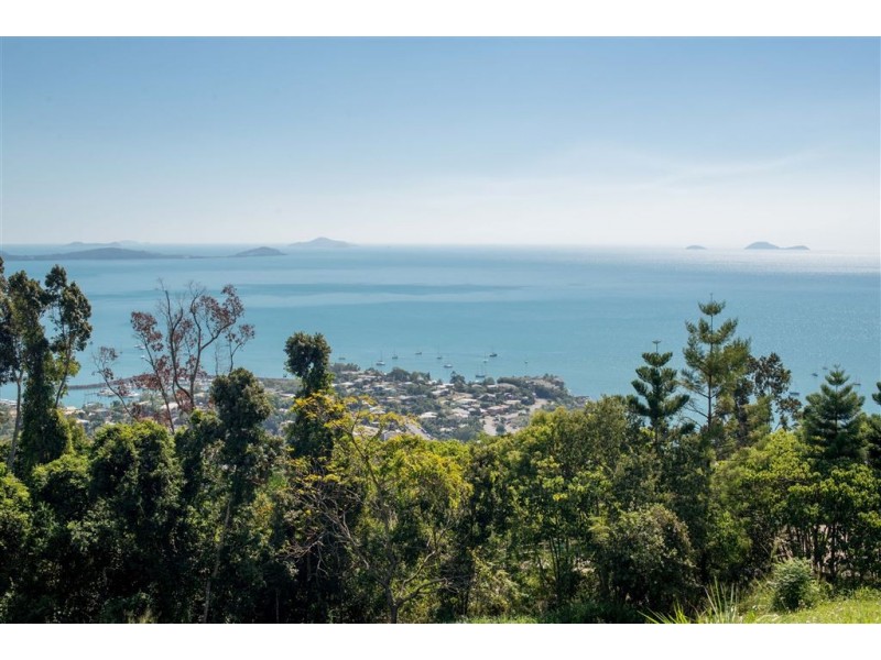 42 Mt Whitsunday Drive, Airlie Beach QLD 4802