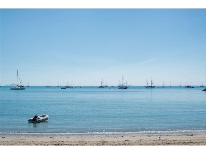 42 Mt Whitsunday Drive, Airlie Beach QLD 4802