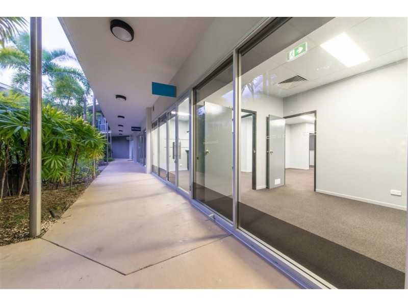 4/121 Shute Harbour Road, Cannonvale QLD 4802