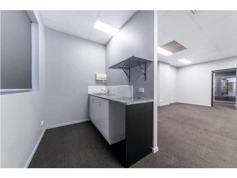 4/121 Shute Harbour Road, Cannonvale QLD 4802