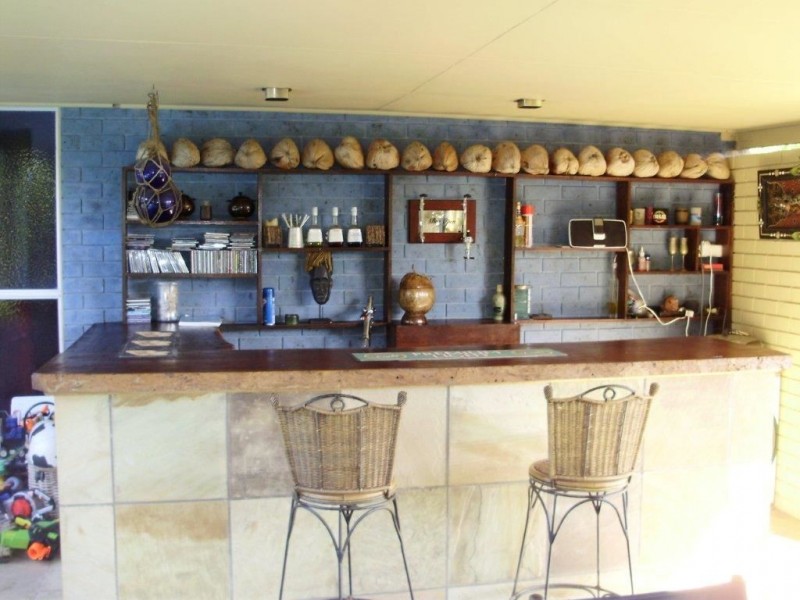 8 Woomerah Avenue, Cannonvale QLD 4802