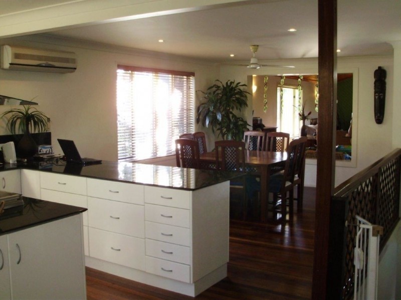 8 Woomerah Avenue, Cannonvale QLD 4802