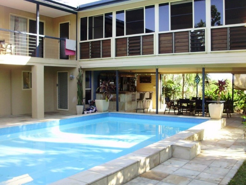 8 Woomerah Avenue, Cannonvale QLD 4802