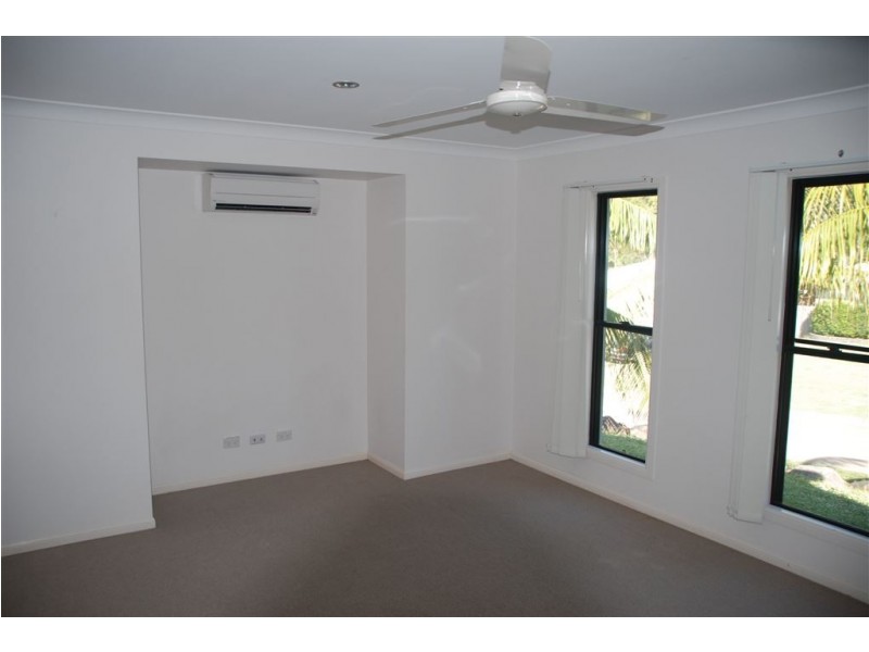 23 Armada Crescent, Jubilee Pocket QLD 4802