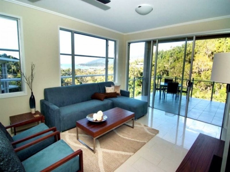 8/15 Flame Tree Court, Airlie Beach QLD 4802