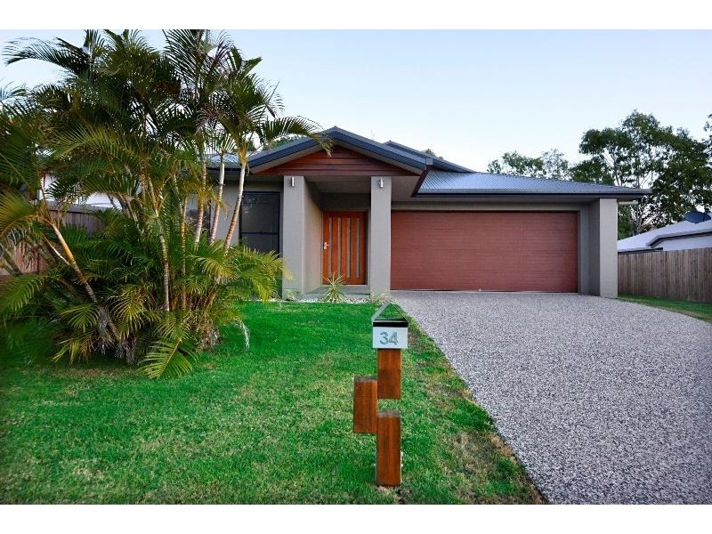 34 Twin Creek Court, Cannonvale QLD 4802