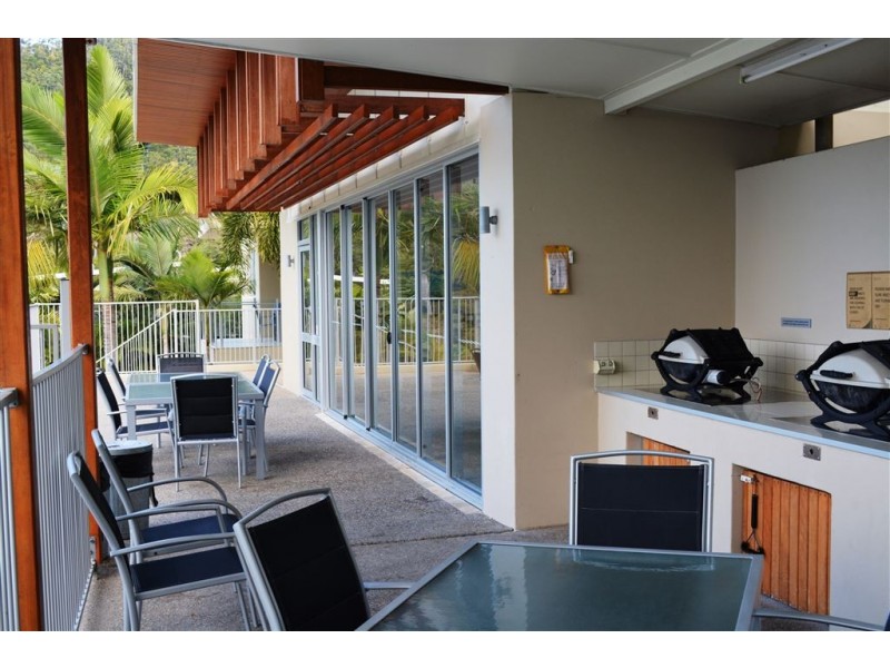 21/15 Flame Tree Court, Airlie Beach QLD 4802