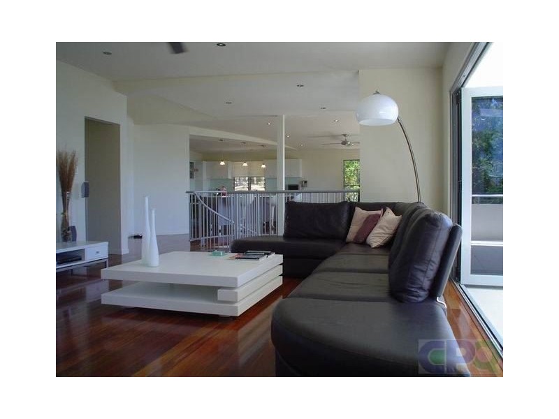 41 Harbour Avenue, Shute Harbour QLD 4802