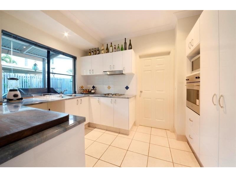 7/7 Erromango Drive, Jubilee Pocket QLD 4802