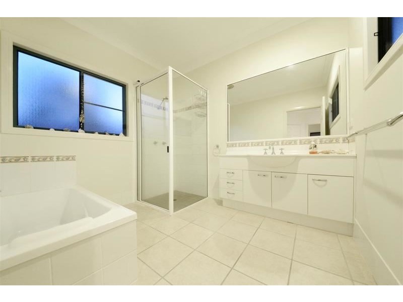 7/7 Erromango Drive, Jubilee Pocket QLD 4802