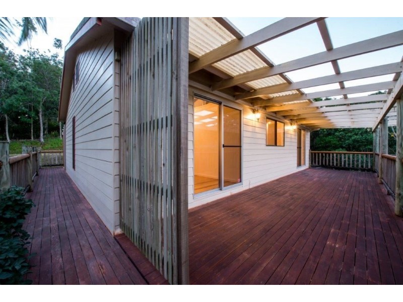 73 Hibiscus Road, Cannon Valley QLD 4800