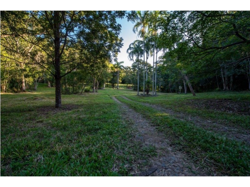 73 Hibiscus Road, Cannon Valley QLD 4800