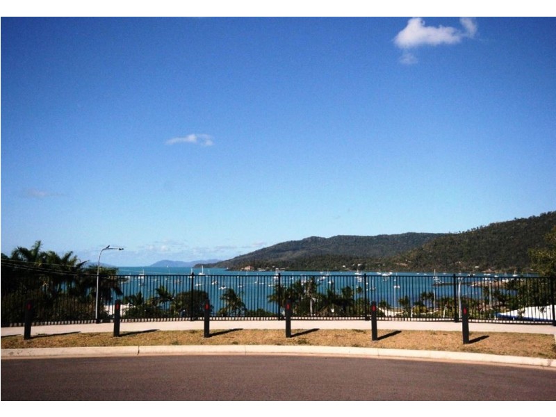 39 Airlie Crescent, Airlie Beach QLD 4802