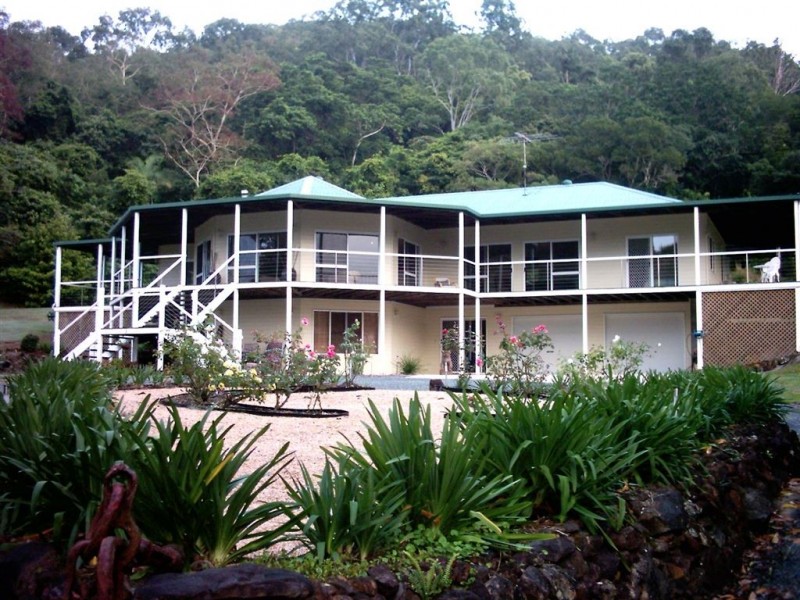 776 Conway Road, Preston QLD 4800