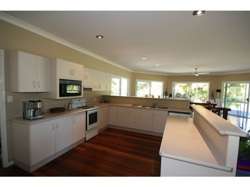 776 Conway Road, Preston QLD 4800