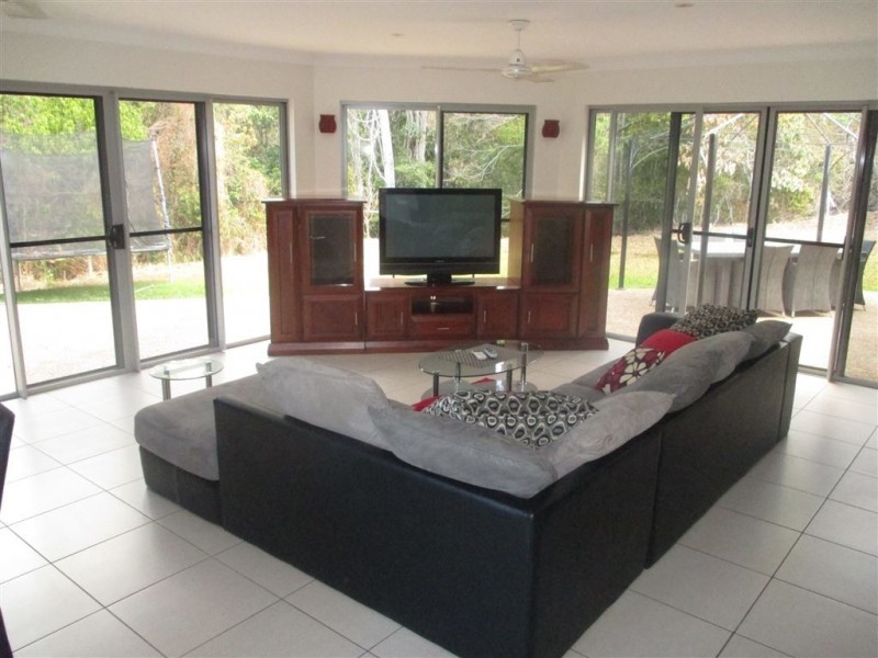 2/29 Sanctuary Avenue, Jubilee Pocket QLD 4802