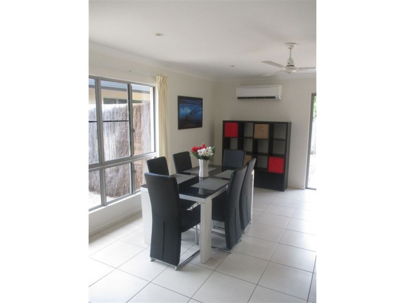 2/29 Sanctuary Avenue, Jubilee Pocket QLD 4802