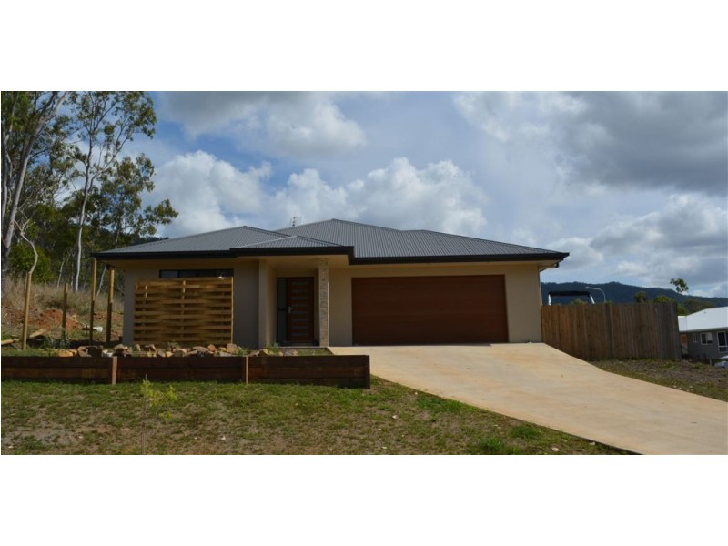 70 Valley Drive, Cannonvale QLD 4802