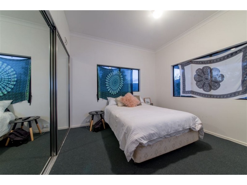 122a Mandalay rd, Mandalay QLD 4802