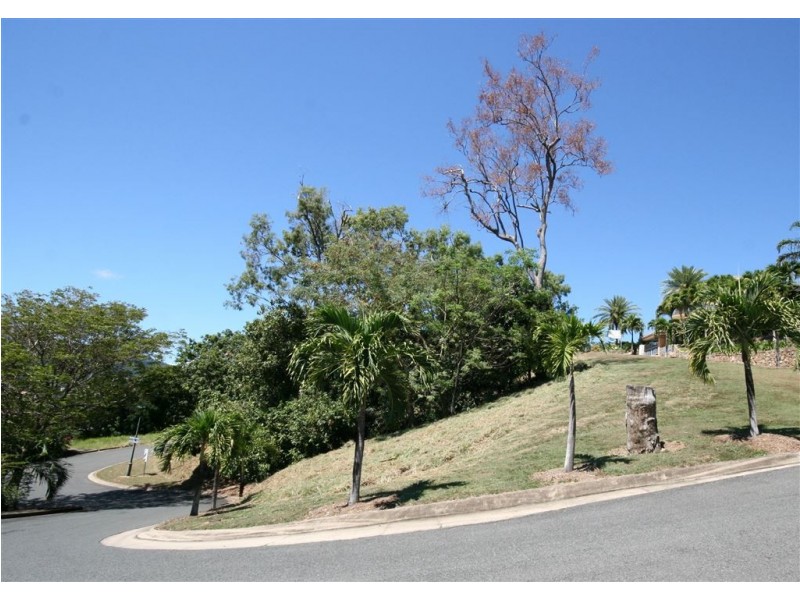 4 Nara Ave, Airlie Beach QLD 4802