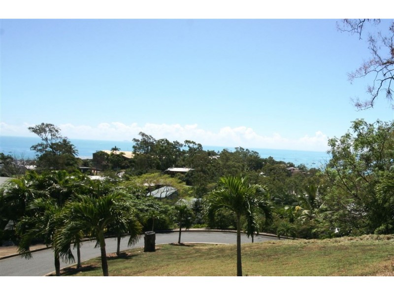4 Nara Ave, Airlie Beach QLD 4802
