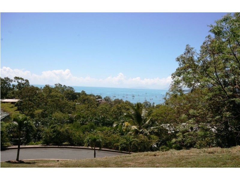 4 Nara Ave, Airlie Beach QLD 4802