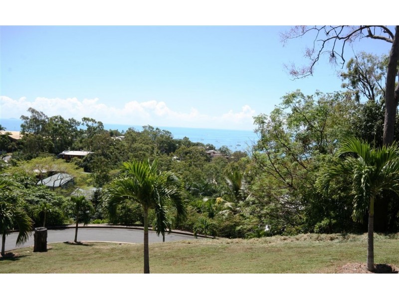 4 Nara Ave, Airlie Beach QLD 4802