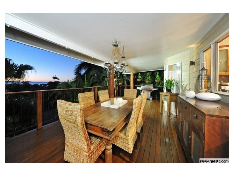 35 Jones Road, Cannonvale QLD 4802