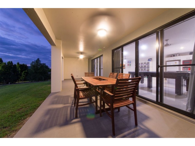 63 Endeavour Circuit, Cannonvale QLD 4802