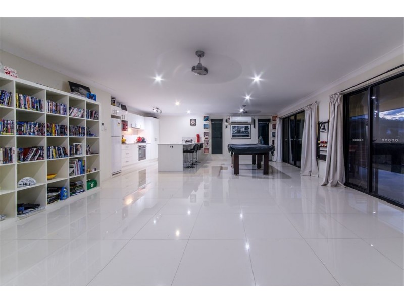 63 Endeavour Circuit, Cannonvale QLD 4802