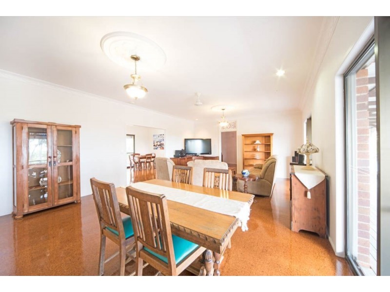 107 Conway Road, Preston QLD 4800