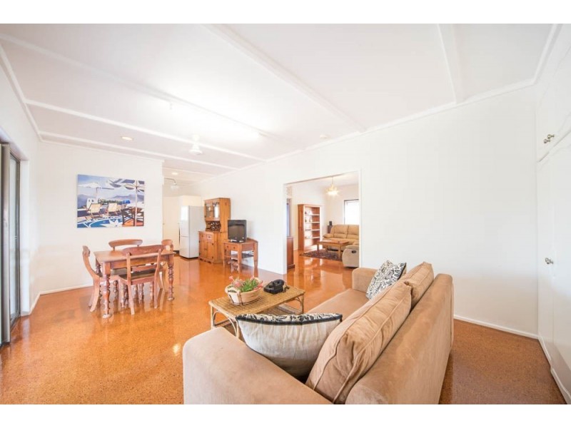 107 Conway Road, Preston QLD 4800