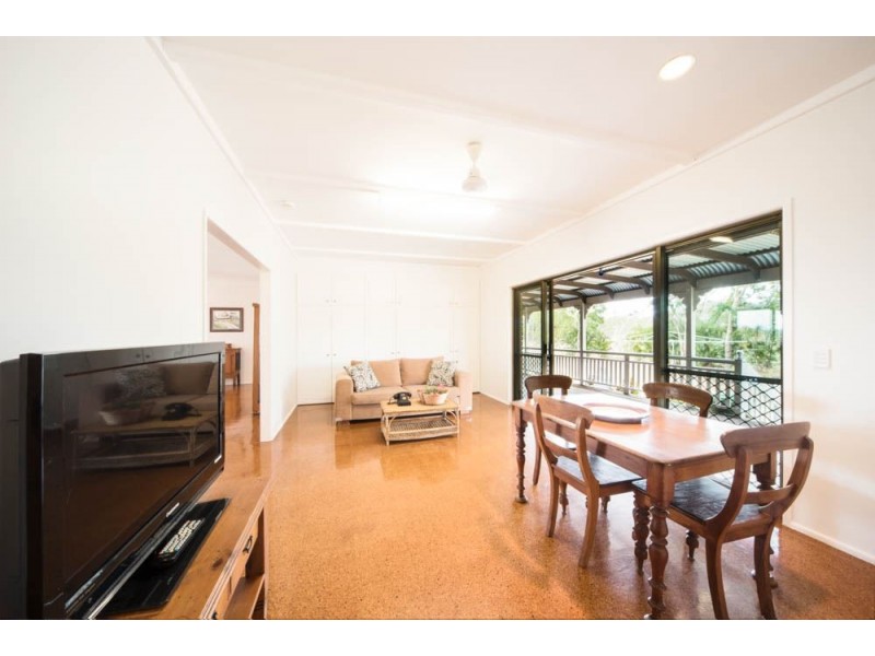 107 Conway Road, Preston QLD 4800