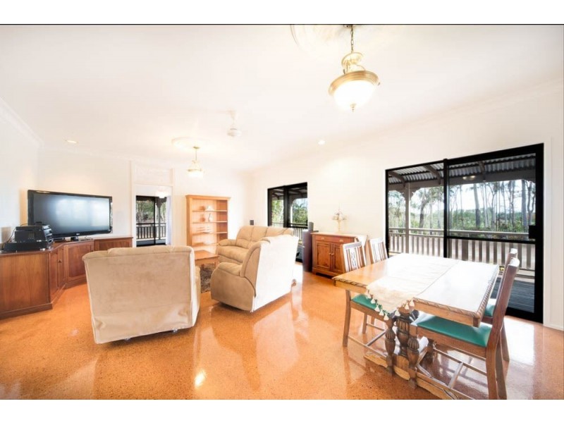 107 Conway Road, Preston QLD 4800