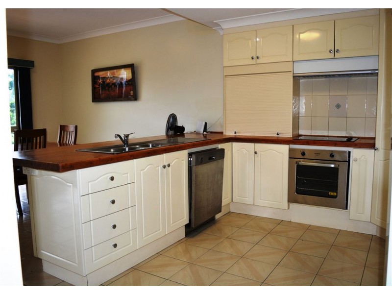 3/6 Begley Street, Airlie Beach QLD 4802