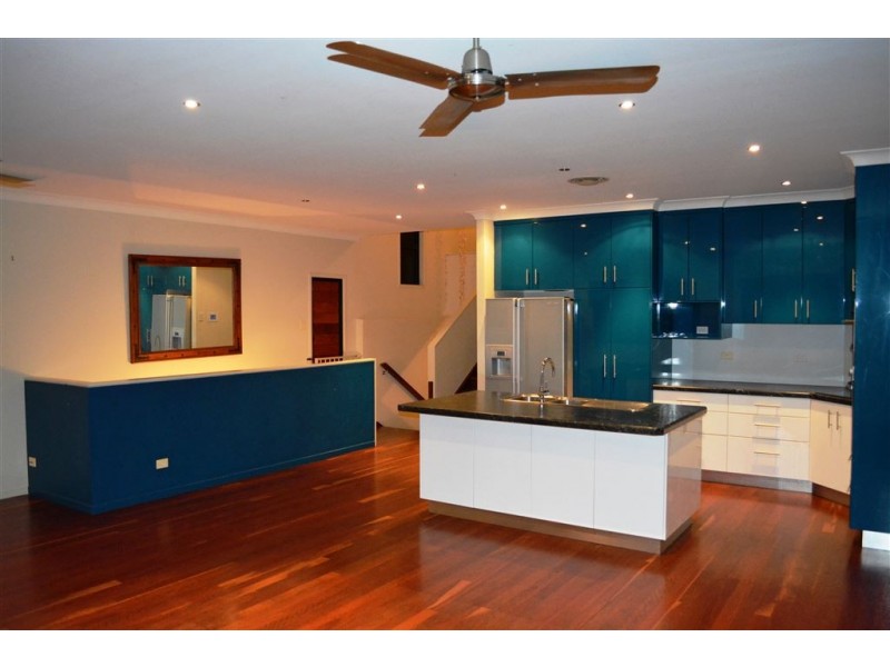 7 Golf Views, Cannonvale QLD 4802