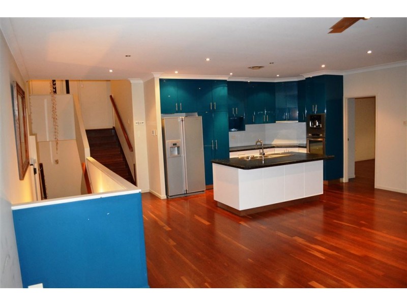 7 Golf Views, Cannonvale QLD 4802