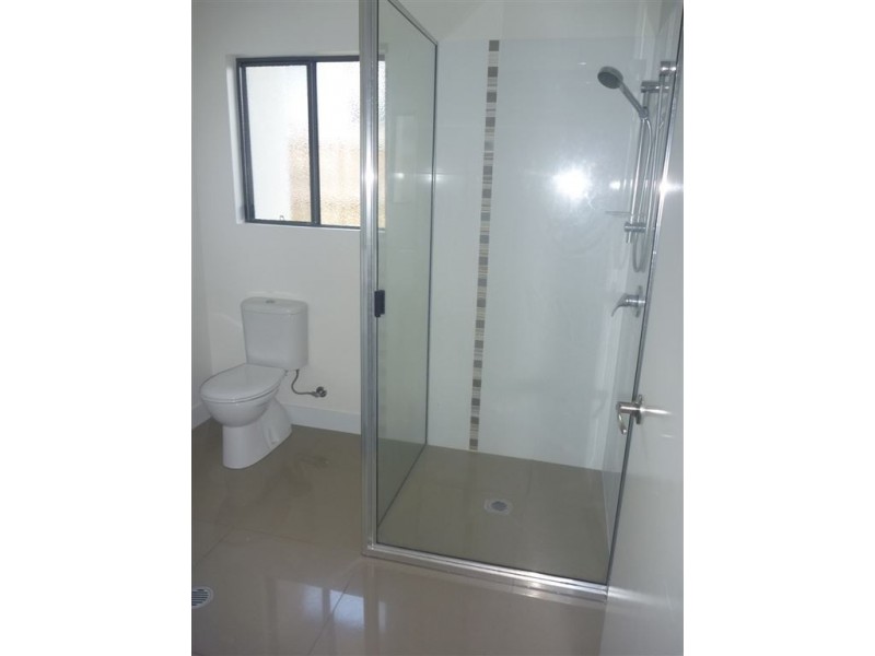 2 Companion Way, Cannon Valley QLD 4800