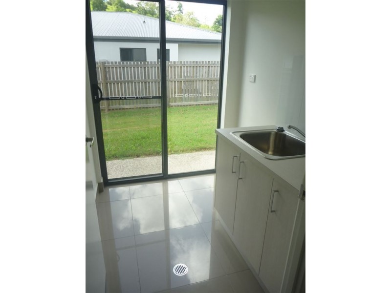 2 Companion Way, Cannon Valley QLD 4800