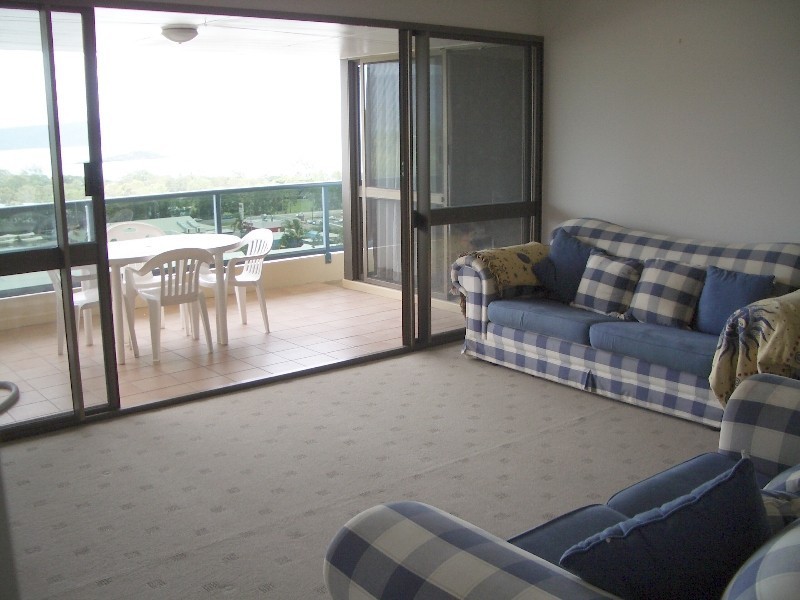 136/4 Eshelby Drive, Cannonvale QLD 4802