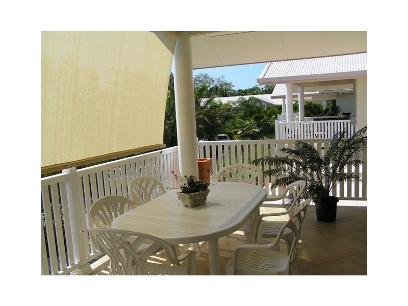 3/24 Pandanus Drive, Cannonvale QLD 4802