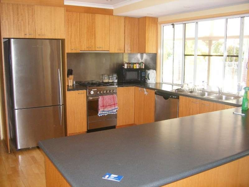 5 Jasinique Drive, Flametree QLD 4802
