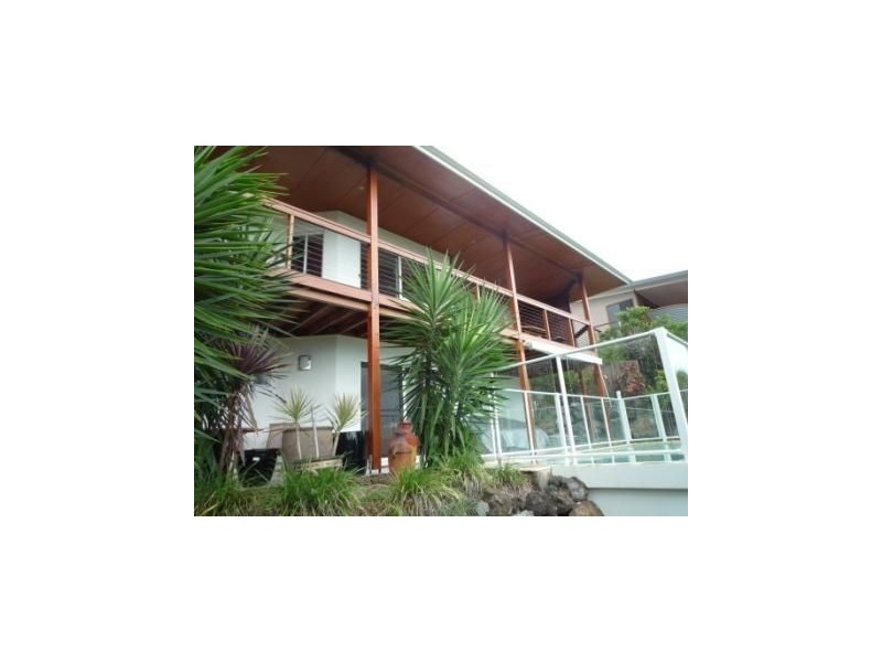 25 Country Road, Cannonvale QLD 4802