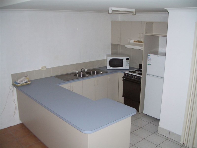 16/9 Erromango Drive, Jubilee Pocket QLD 4802