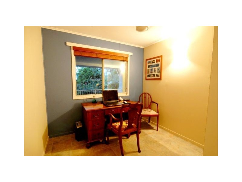 12 Manooka Drive, Cannonvale QLD 4802